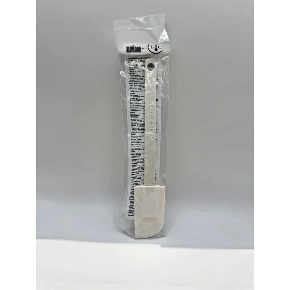 NEW IN PKG Pampered Chef Classic Scraper Rubber Spatula 1650 11 Inch White